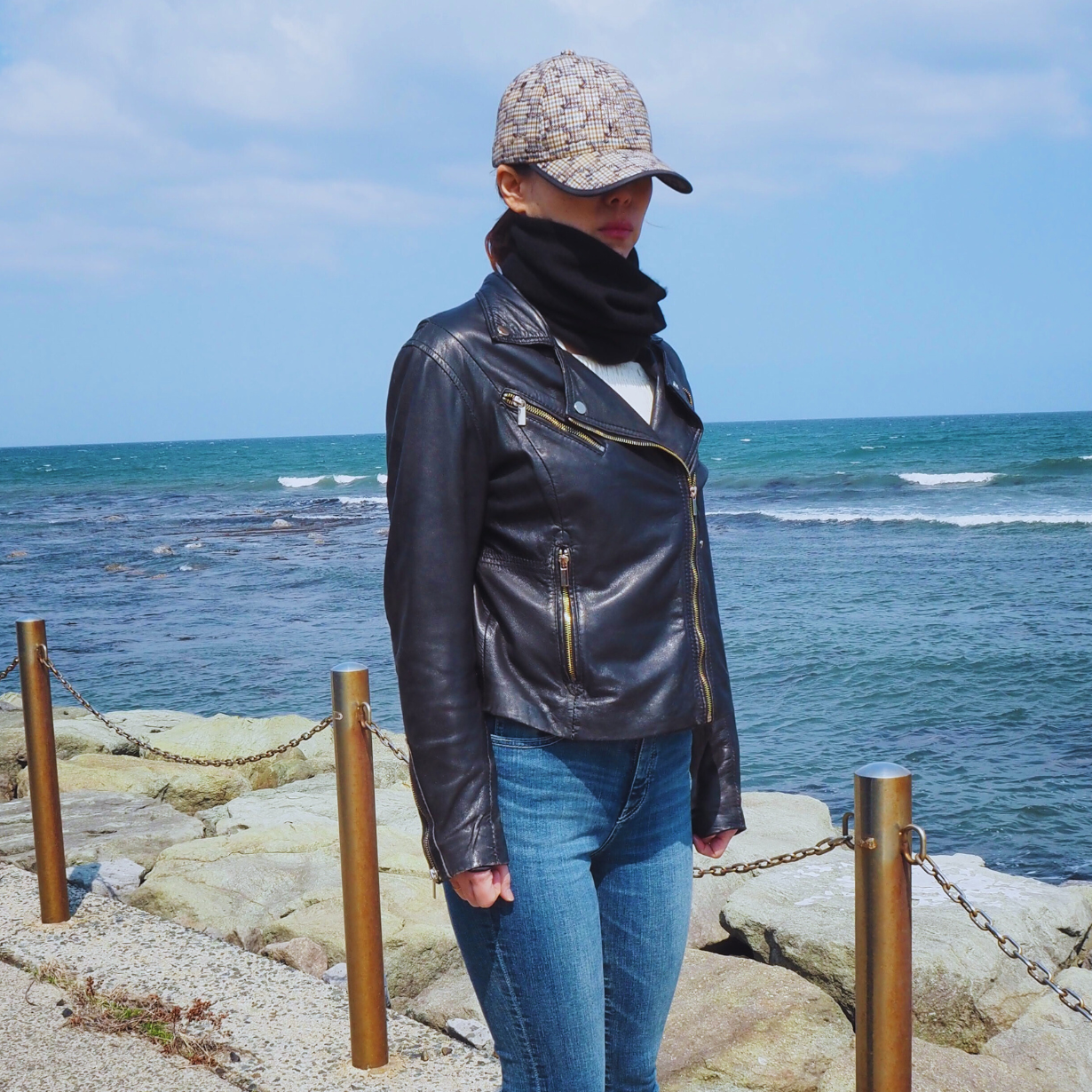 カシミヤ100%　ネックウォーマ　（ブラック）